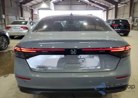 2025 Honda Accord Se z USA, uszkodzony, nr VIN 1HGCY1F45SA007580